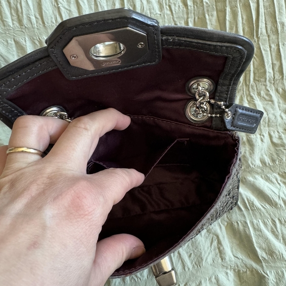 COACH SMALL SEQUIN TURNLOCK CROSSBODY - Picture 7 of 13